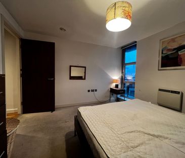 1 Bed Flat, St. George Building, LS1 - Photo 6
