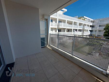 APPARTEMENT T3 62M - Photo 5