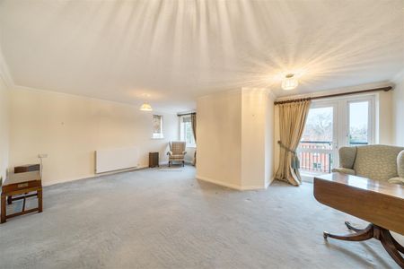 Arlington Lodge, Leamington Spa - Photo 2