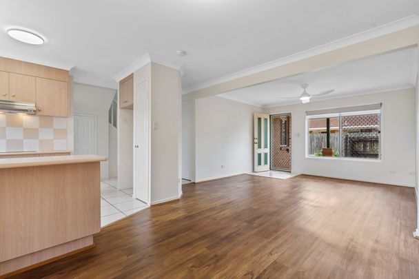 Spacious Townhouse in a Secure Complex - Photo 1