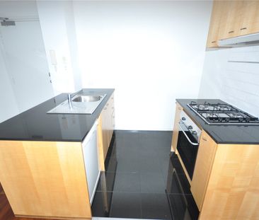 196/416 St Kilda Road - Photo 6