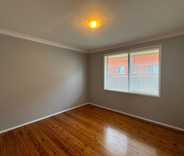 2/33 Payne Road, Corrimal, NSW 2518 - Photo 3