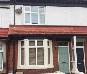 3 bedroom terraced house to rent - Photo 1