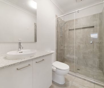 Stylish and Spacious Dream Home - Photo 5