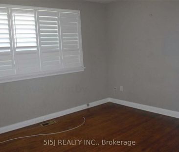 For Lease - 212 Lee Avenue, Whitby, Ontario - Photo 4