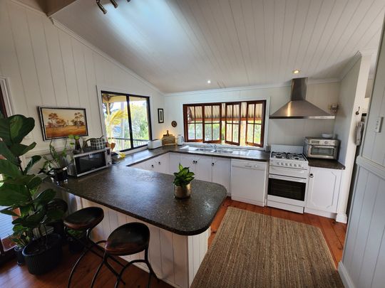 Ashgrove - Photo 1