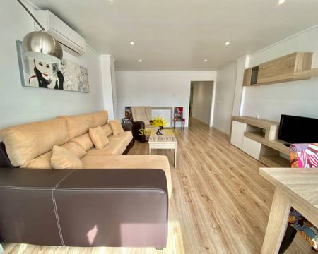 BEAUTIFUL 3 BEDROOM APARTMENT FOR RENT IN THE CENTER OF TORREVIEJA - ALICANTE - Photo 3