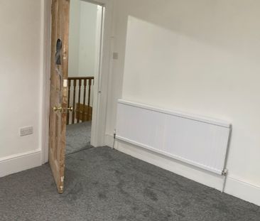 2 Bed Maisonette, Manchester Road, N15 - Photo 6