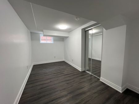 For Lease - 35 Vauxhall Drive Unit# Lower, Toronto, Ontario - Photo 5