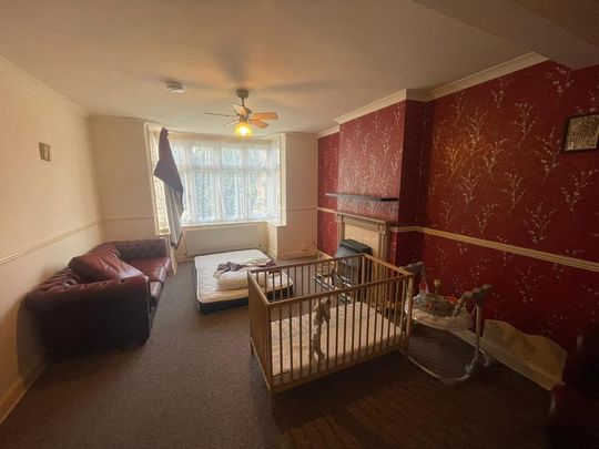 3 bedroom semi-detached house to rent - Photo 1