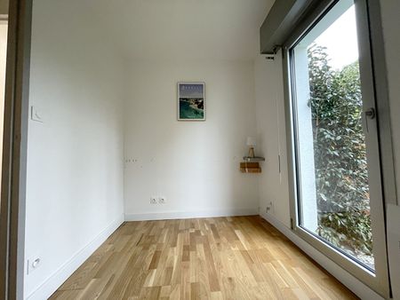 Location Appartement 1 pièce 23m² - Photo 2