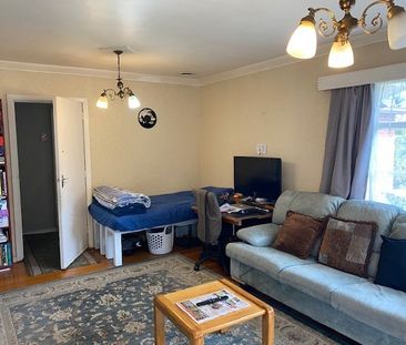 24 Mabey Road, Avalon - Photo 3