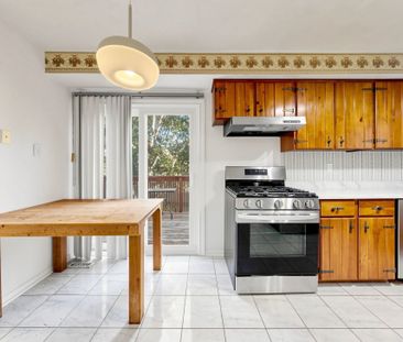 For Lease - 58 Ambercroft Boulevard, Toronto, Ontario - Photo 6