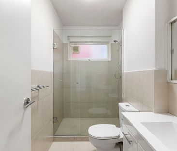 8/233 Canterbury Road, St Kilda West VIC 3182 - Apartment For Rent ... - Photo 3