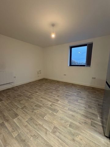 1 Bed Flat, Rocket Studios, LE4 - Photo 2
