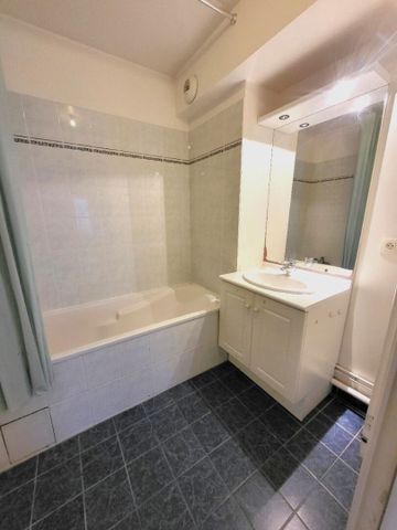 Location Appartement 3 pièces 66m² ROUEN 76100 - Photo 4