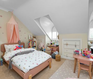 Lakeside Grange, Weybridge, KT13 - Photo 5