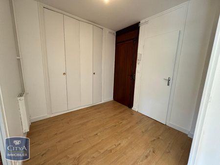 Location Appartement 3 pièces 63m² CALUIRE ET CUIRE 69300 - Photo 2