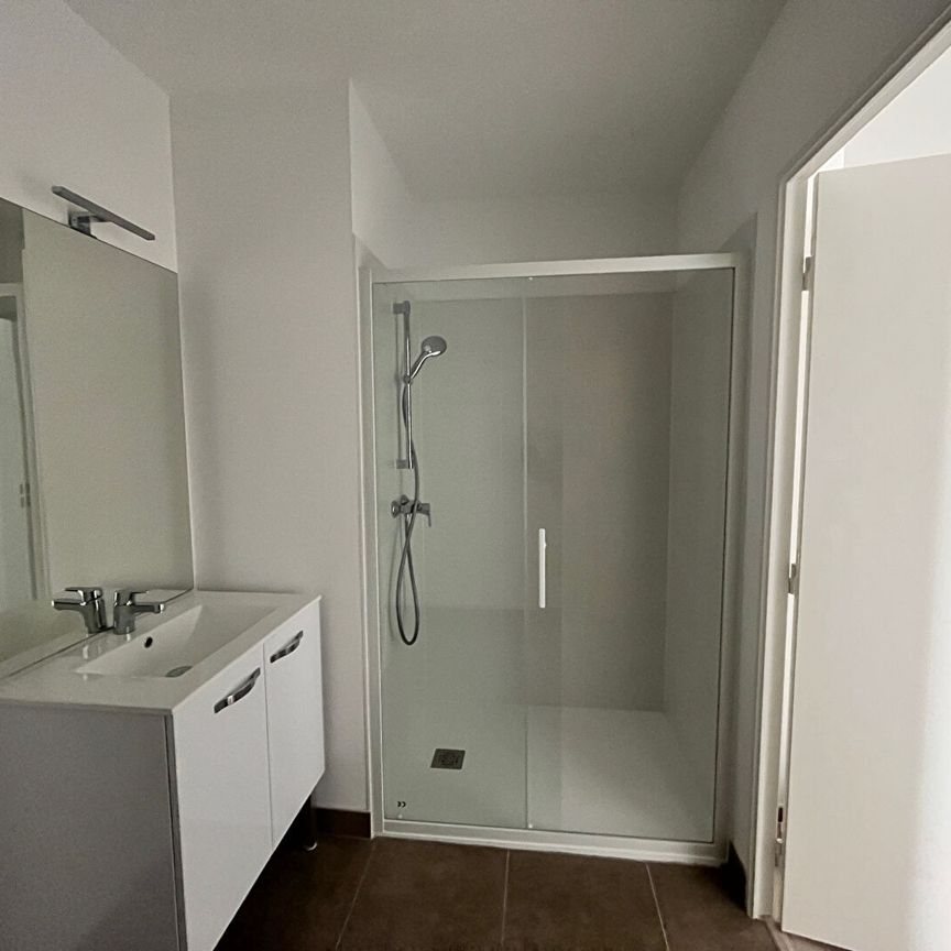 Appartement Le Petit Quevilly 1 pièce(s) 31.92 m2 - Photo 1