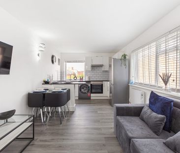 Flat 5, 33 Barnwood - Photo 3