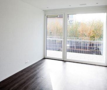 Helle und grosszügige 3,5-Zimmer-Wohnung - Photo 1