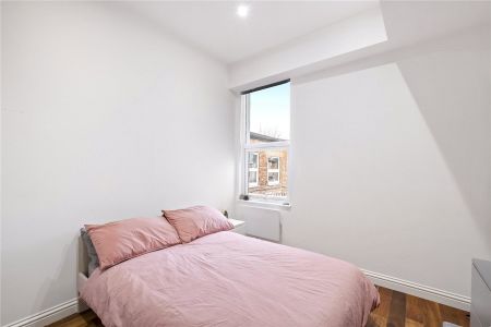 Acton Lane, London, W4 flat to rent - Photo 5