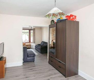 Gladstone Road, Wd, Watford, WD17 - Photo 3