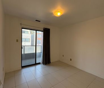 For Lease - 603 Gerrard Street Unit# 2, Toronto, Ontario - Photo 6