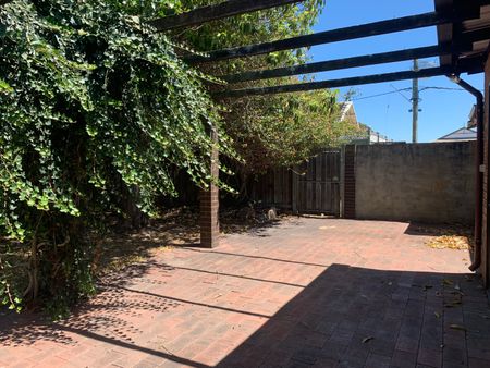 56 Hamilton Street, Bassendean WA 6054 - Apartment For Rent | Domain - Photo 2