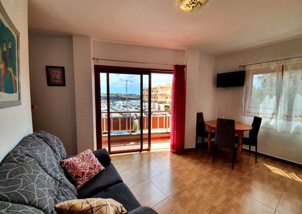 Se alquila en Las Galletas apartamento de 1 dormitorio