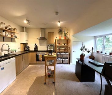 Quarry House, Charlton Road, Brentry, BS10 6NP - Photo 6