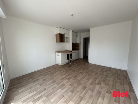 Location Appartement 1 pièce 24m² RENNES 35000 - Photo 2