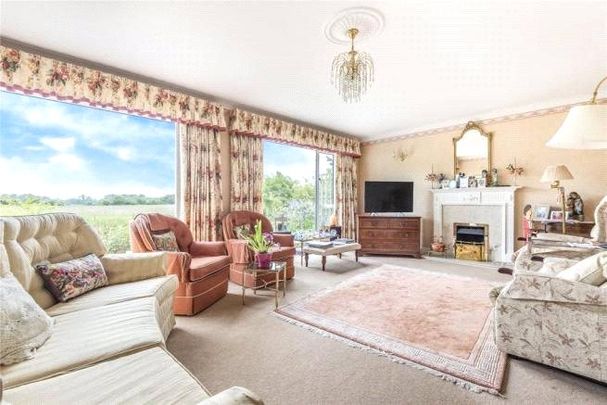 3 bedroom detached house to rent - Photo 1