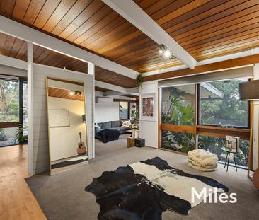 8 Myra Close, Montmorency - Photo 1
