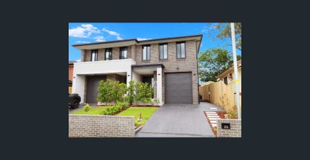 Modern, Low-Maintenance Home in a Quiet, Convenient Location - Photo 3