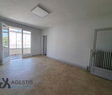 Location Appartement 3 pièces 74m² CASTRES 81100 - Photo 1