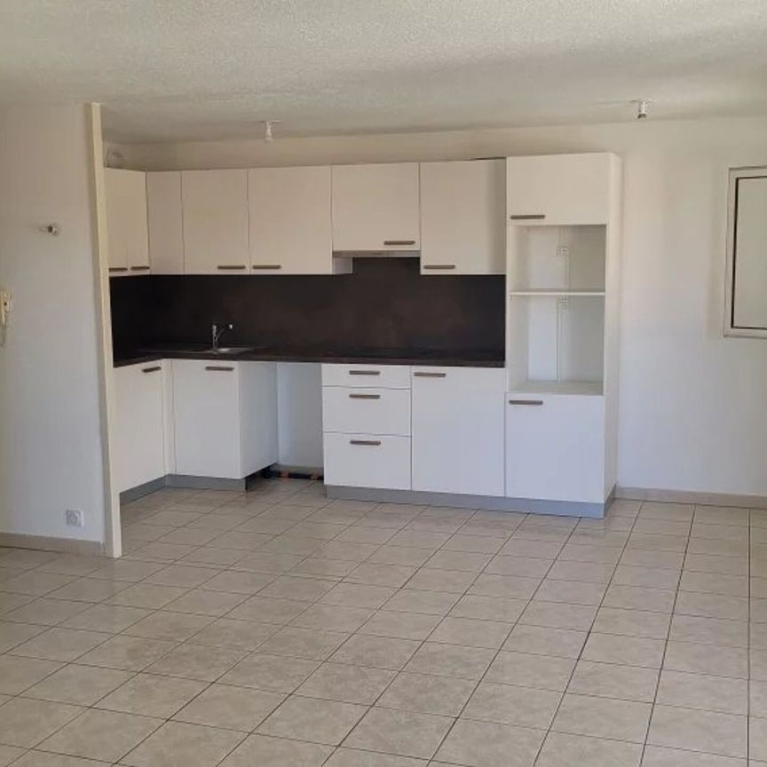 Location Appartement 3 pièces 69 m2 à Agde - Photo 1