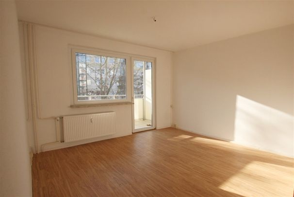 Alles wird neu - tolle 3-Raumwohnung in grüner Lage - Photo 1