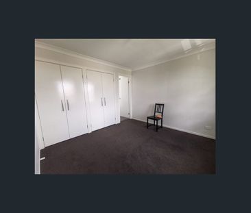 Four Bedroom Family Home - Photo 5