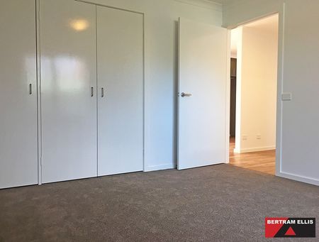 19b Eungella Street, Duffy ACT 2611 - Townhouse For Rent | Domain - Photo 3