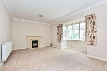 Hardy Green, Crowthorne, RG45 - Photo 4