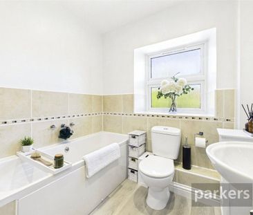 3 bedroom terraced house to rent - Photo 6