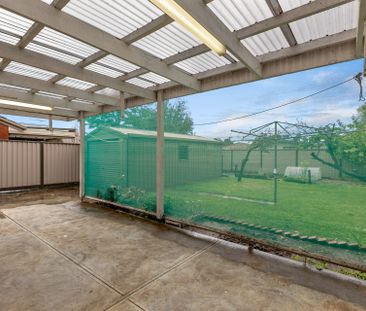 12 Powlett Street, Altona Meadows VIC 3028 - House For Rent | Domain - Photo 5