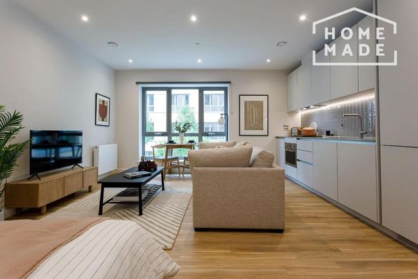 Studio to rent - Photo 1