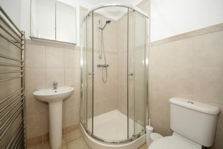Studio to rent - Photo 4