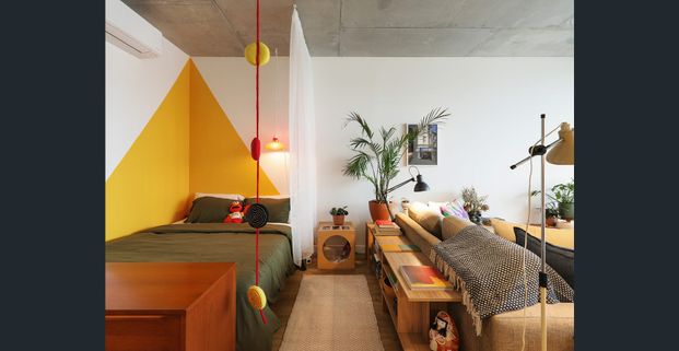 Big on Space, Easy on Rent – Unfurnished Studio That Stands Out - Photo 1