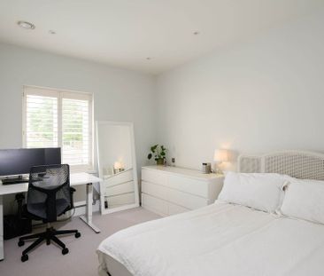 Holburne Park - Photo 4