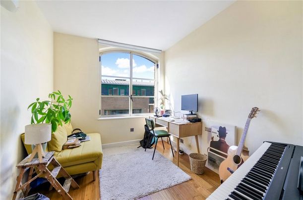 3 bedroom apartment to rent - Photo 1