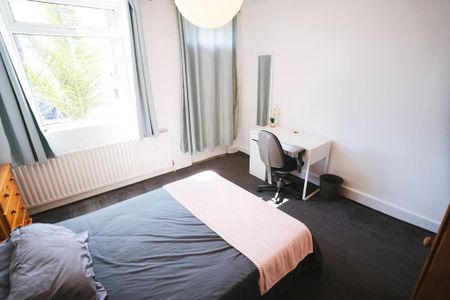 4 bedroom house share to rent - Photo 3