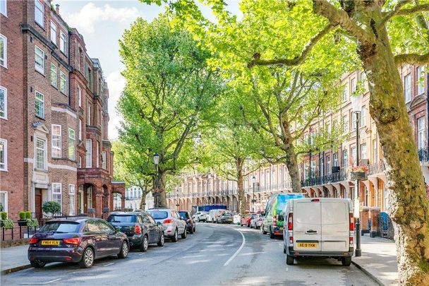 3 bedroom flat to rent - Photo 1